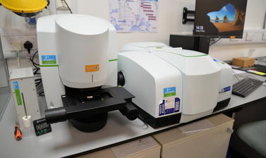Fourier-Transform infrared (FTIR) spectrometer (2)