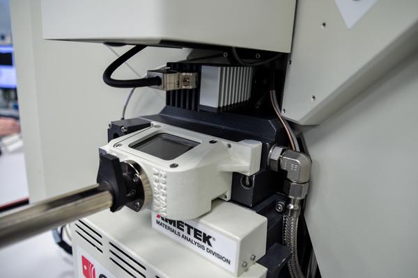 The door to the CAMECA SX-5 FE in the E-Beam Suite in the Earth Sciences Department. The door is shut. 