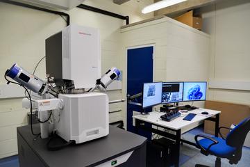 The Thermo Scientific Apreo 2 SEM system in the Materials’ David Cockayne Centre for Electron Microscopy