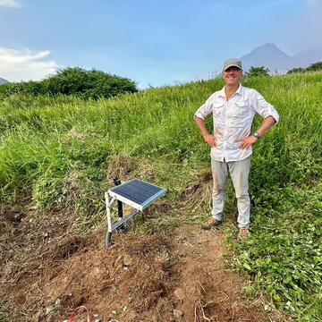 Mike Kendall Fieldwork Seismometer