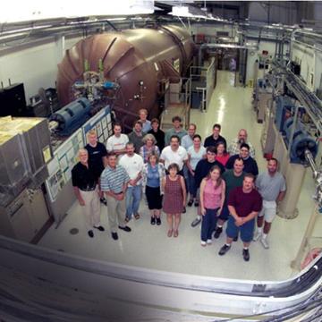 Darren Hillegonds and research group at the Livermore AMS